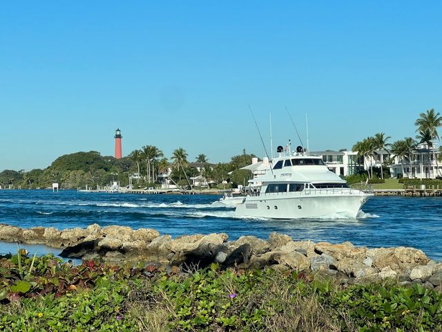 700 N Perry Avenue, Jupiter, FL 33458