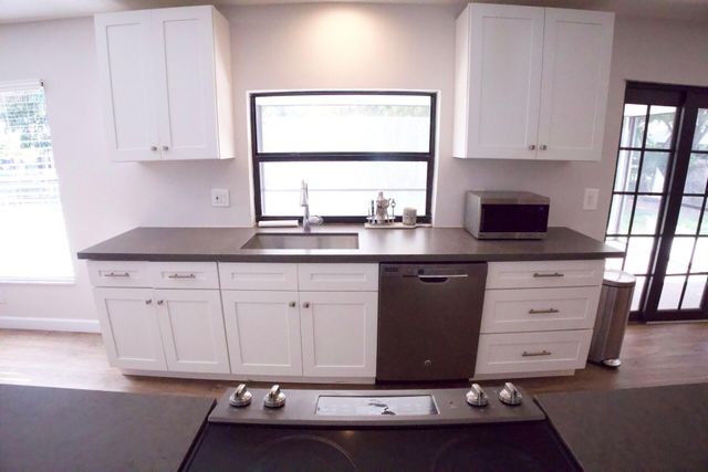 700 N Perry Avenue, Jupiter, FL 33458