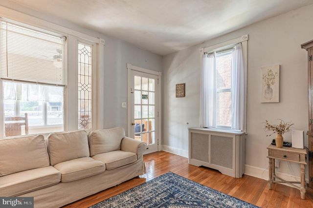 821 E PLEASANT AVE, Glenside, PA 19038