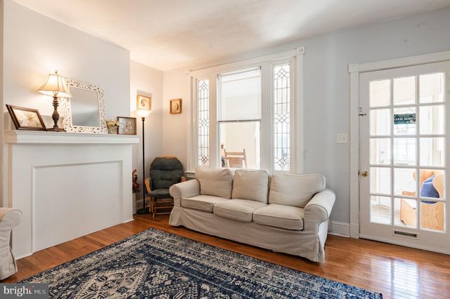 821 E PLEASANT AVE, Glenside, PA 19038