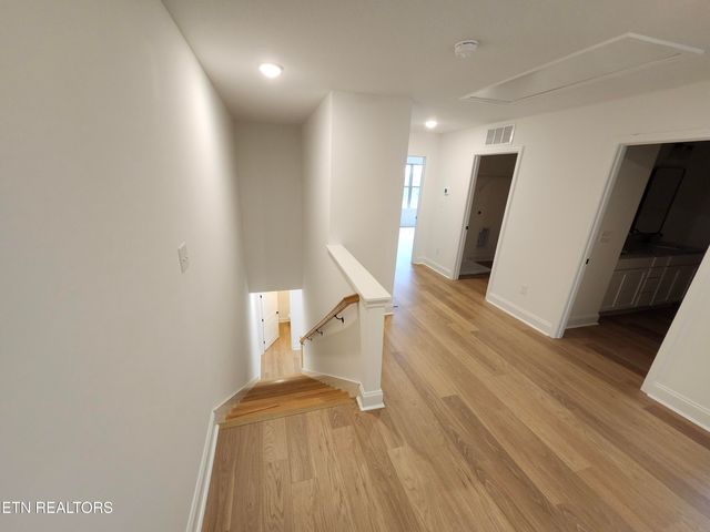 1821 Bennett Village Drive, Maryville, TN 37804