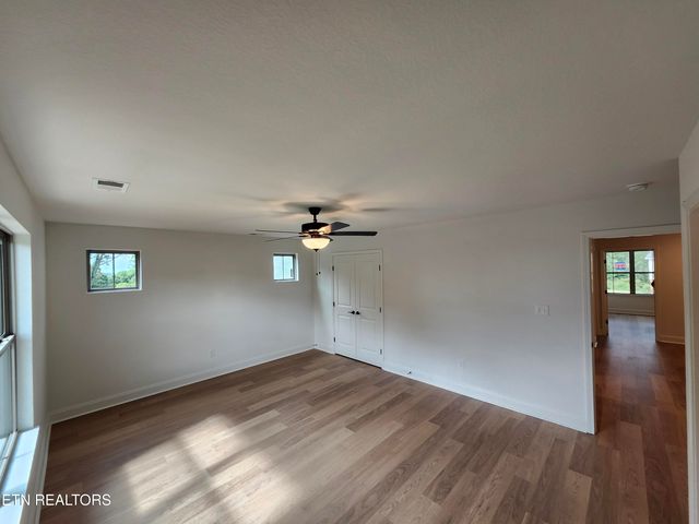 1821 Bennett Village Drive, Maryville, TN 37804