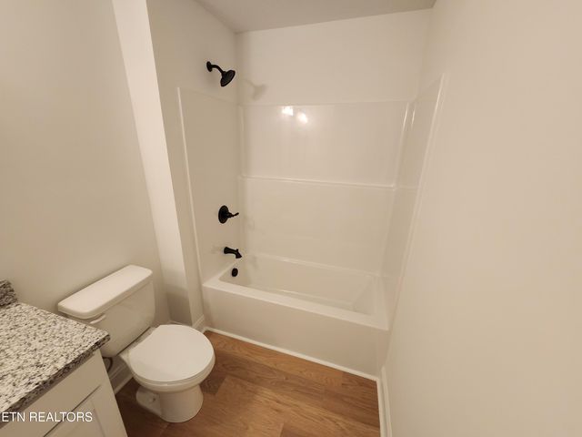 1821 Bennett Village Drive, Maryville, TN 37804