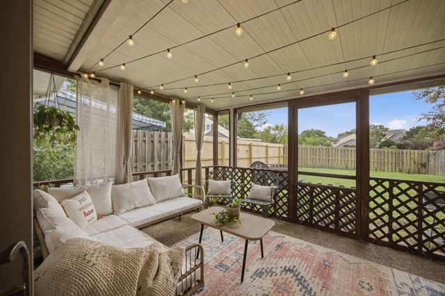 6690 Hickory Brook Rd, Chattanooga, TN 37421