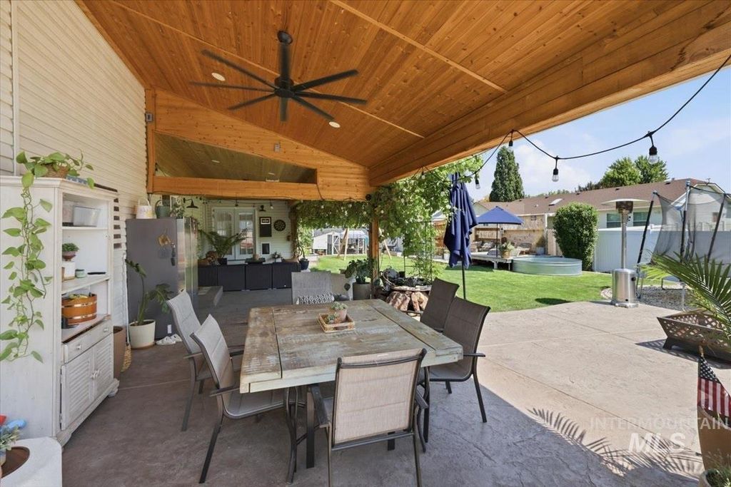 376 S Lodestone, Meridian, ID 83642 photo 4
