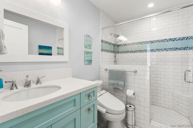 909 Olive Ave, Coronado, CA 92118