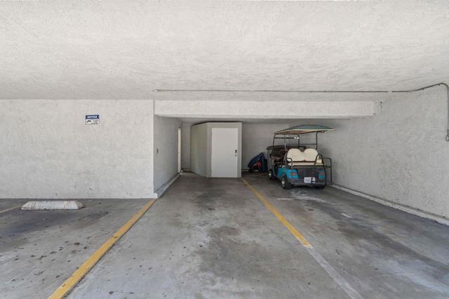 909 Olive Ave, Coronado, CA 92118