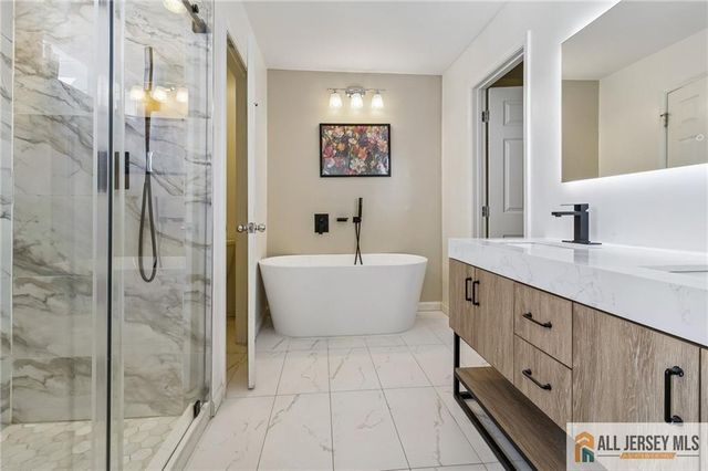 1105 Shep Drive 1105, Highland Park, NJ 08904