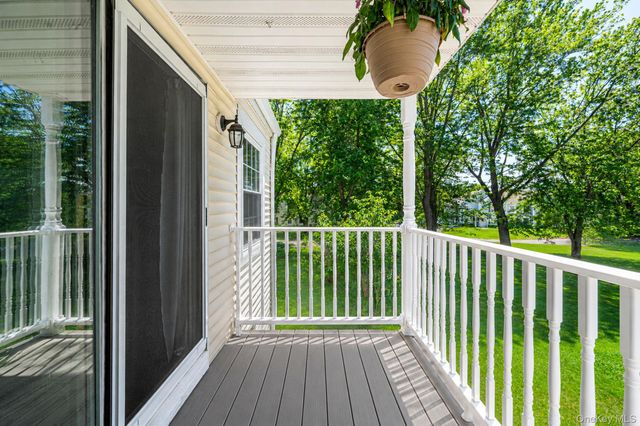 124 Fairview Circle, Middle Island, NY 11953