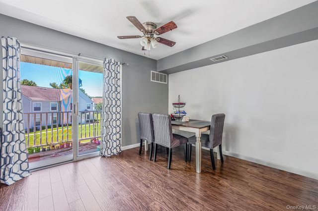 124 Fairview Circle, Middle Island, NY 11953
