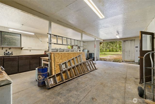32615 82nd Avenue S, Roy, WA 98580