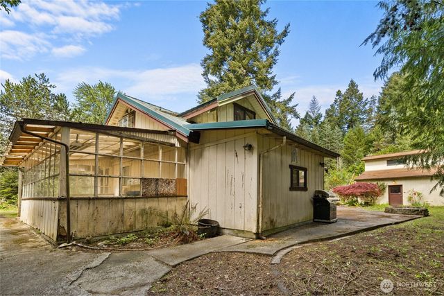 32615 82nd Avenue S, Roy, WA 98580