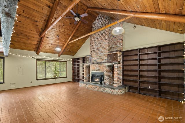 32615 82nd Avenue S, Roy, WA 98580