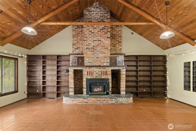 32615 82nd Avenue S, Roy, WA 98580
