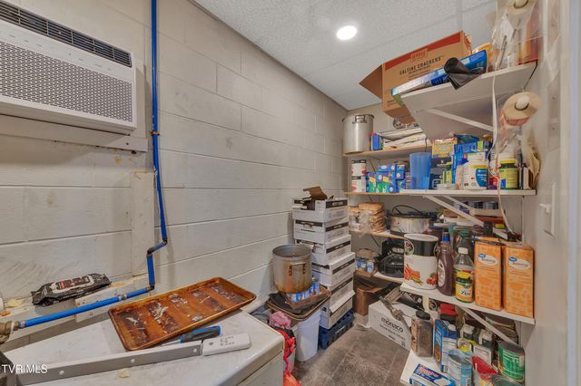 200-206 Bohannon Avenue, Greeneville, TN 37745