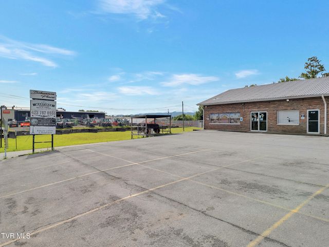 200-206 Bohannon Avenue, Greeneville, TN 37745