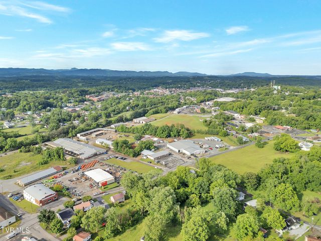 200-206 Bohannon Avenue, Greeneville, TN 37745