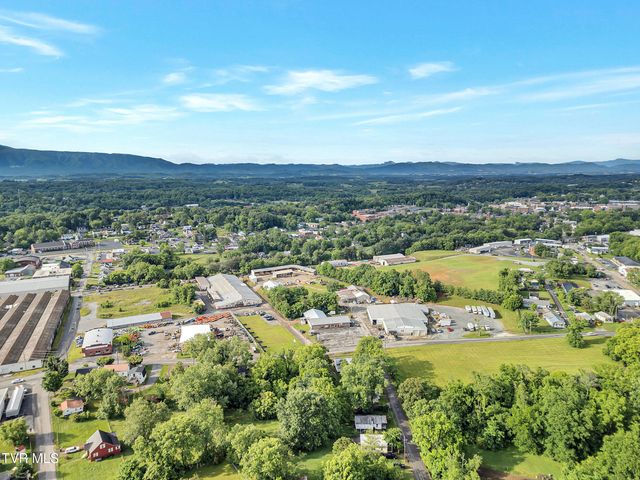 200-206 Bohannon Avenue, Greeneville, TN 37745
