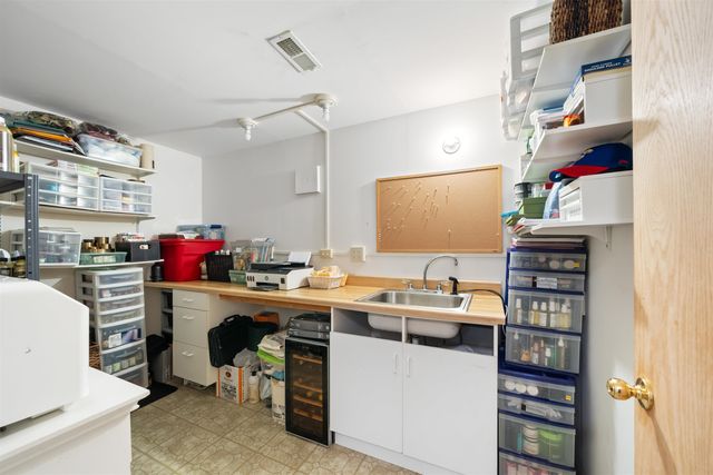 1204 N Rutland St, Wichita, KS 67206