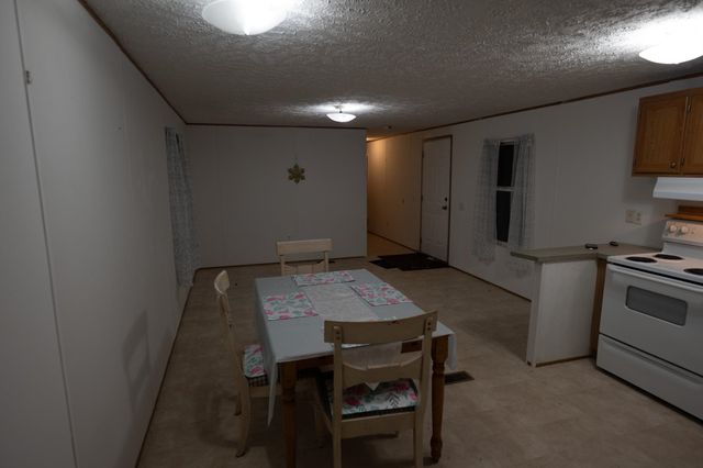 128 Valley View Road, Conway, NH 03860