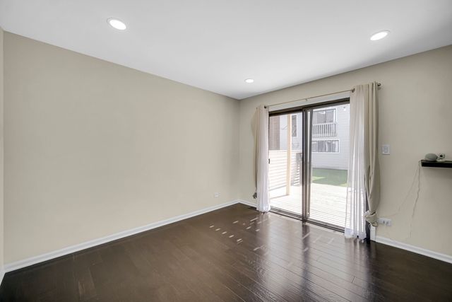 5S027 Pebble Beach Court, Naperville, IL 60563