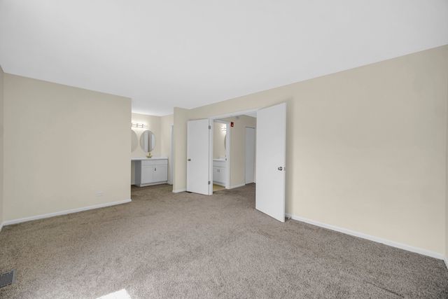 5S027 Pebble Beach Court, Naperville, IL 60563