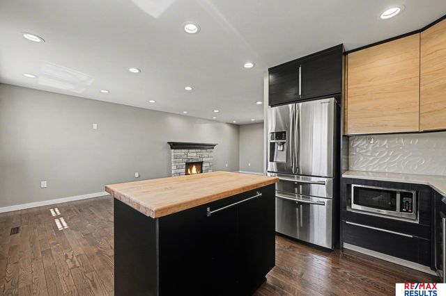 9811 Sprague Street, Omaha, NE 68134