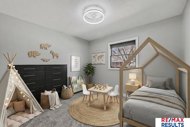 9811 Sprague Street, Omaha, NE 68134