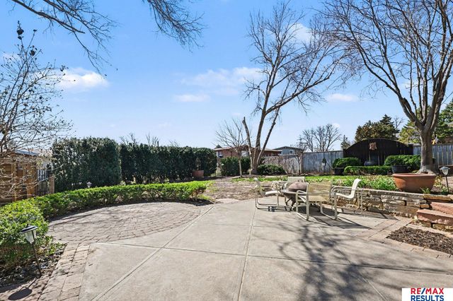 9811 Sprague Street, Omaha, NE 68134