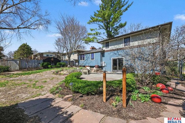 9811 Sprague Street, Omaha, NE 68134