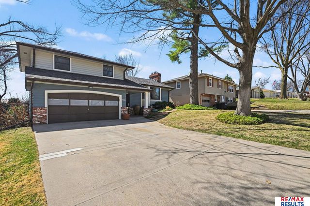 9811 Sprague Street, Omaha, NE 68134