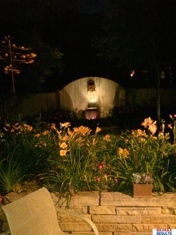 9811 Sprague Street, Omaha, NE 68134