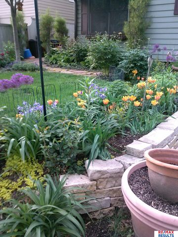 9811 Sprague Street, Omaha, NE 68134