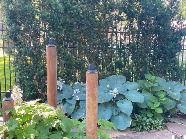 9811 Sprague Street, Omaha, NE 68134