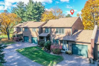 1126 Mountain Road # 4, Stowe, VT 05672