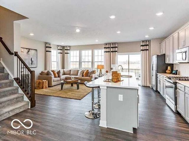7010 Sunstone Place, Carmel, IN 46033