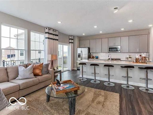 7010 Sunstone Place, Carmel, IN 46033