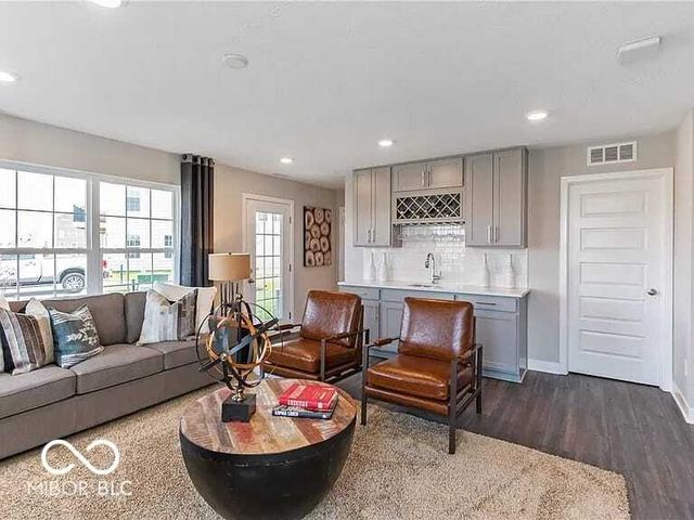 7010 Sunstone Place, Carmel, IN 46033