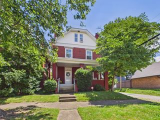 818 4th Street, Huntington, WV 25701
