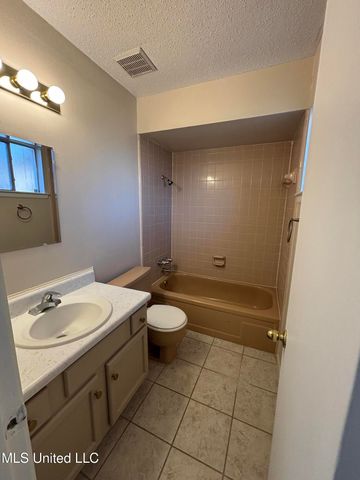 2606 El Viernes Street, Gautier, MS 39553