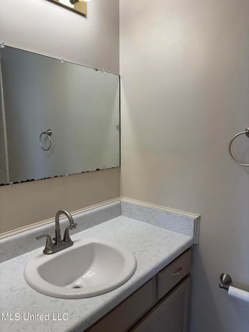 2606 El Viernes Street, Gautier, MS 39553