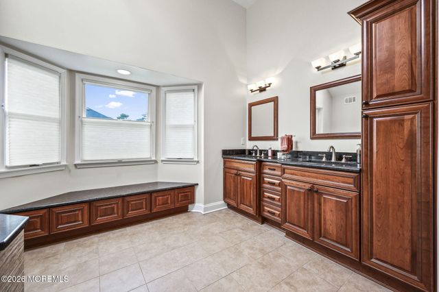 6 Candeub Court, Manalapan, NJ 07726