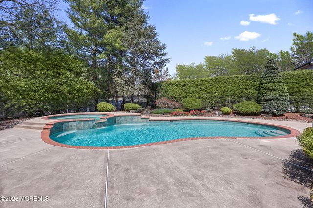 6 Candeub Court, Manalapan, NJ 07726