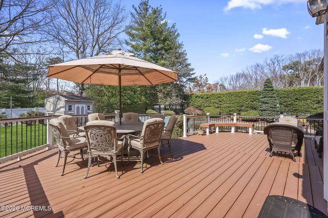 6 Candeub Court, Manalapan, NJ 07726