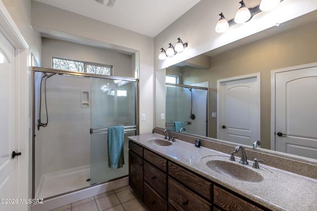 32393 S Desert Pupfish Drive, Oracle, AZ 85623