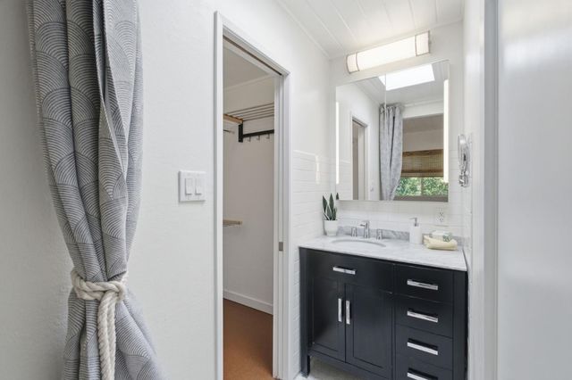 3263 Benton Street, Santa Clara, CA 95051