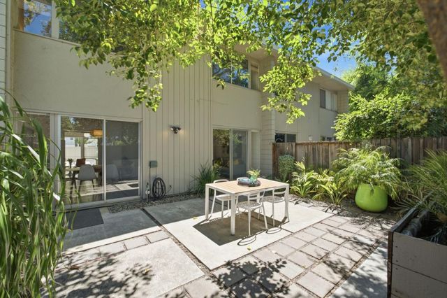 3263 Benton Street, Santa Clara, CA 95051