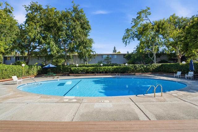3263 Benton Street, Santa Clara, CA 95051