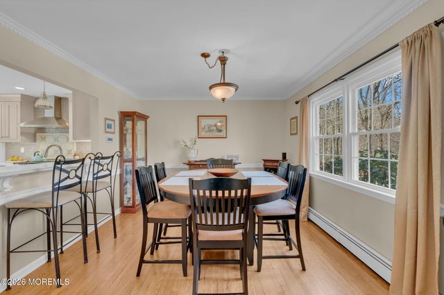 190 Deepdale Drive, Middletown, NJ 07748