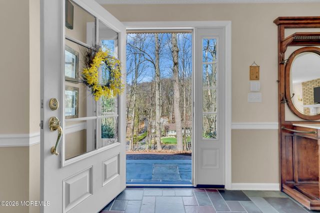 190 Deepdale Drive, Middletown, NJ 07748